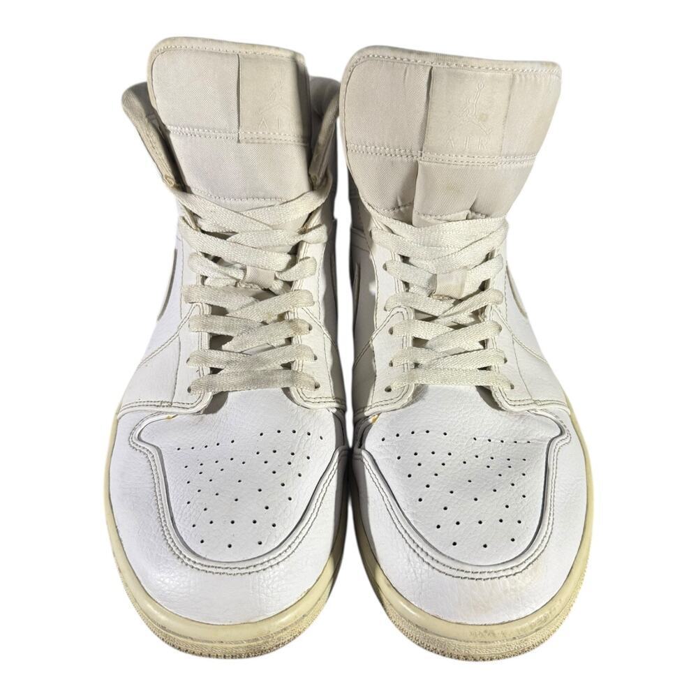 Nike Air Jordan 1 Mid White 554724-129 Men’s Size 12 Leather Retro Sneakers - Picture 3 of 8